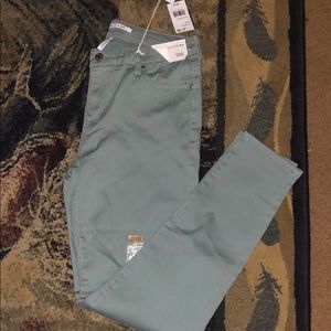 Celebrity pink classic colored skinny jean size 13